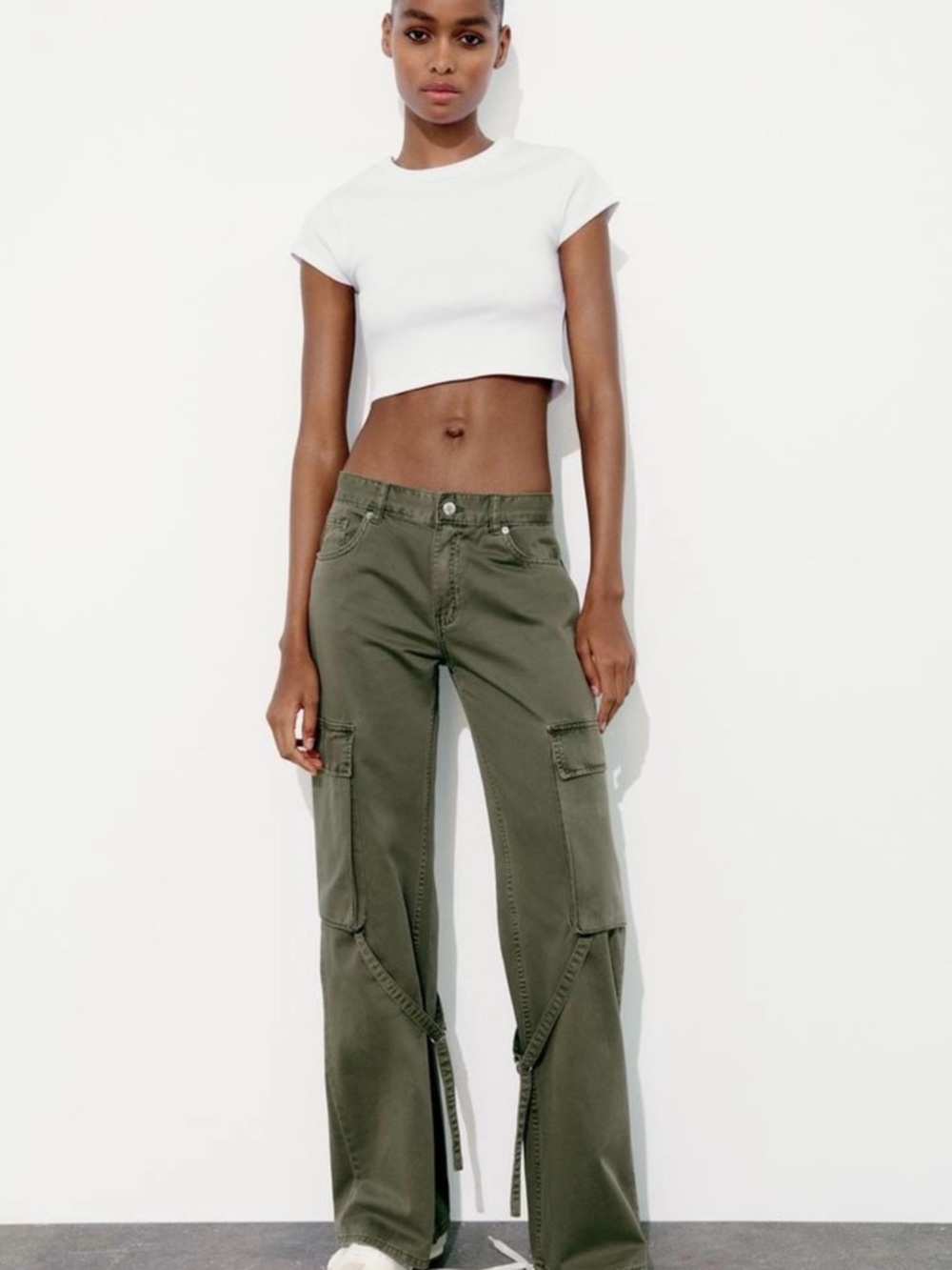 NWT Zara Khaki Green Cargo Pants Women’s Size 8 5520/238/500